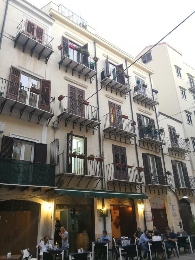Cassàri Suite Palermo Esterno foto